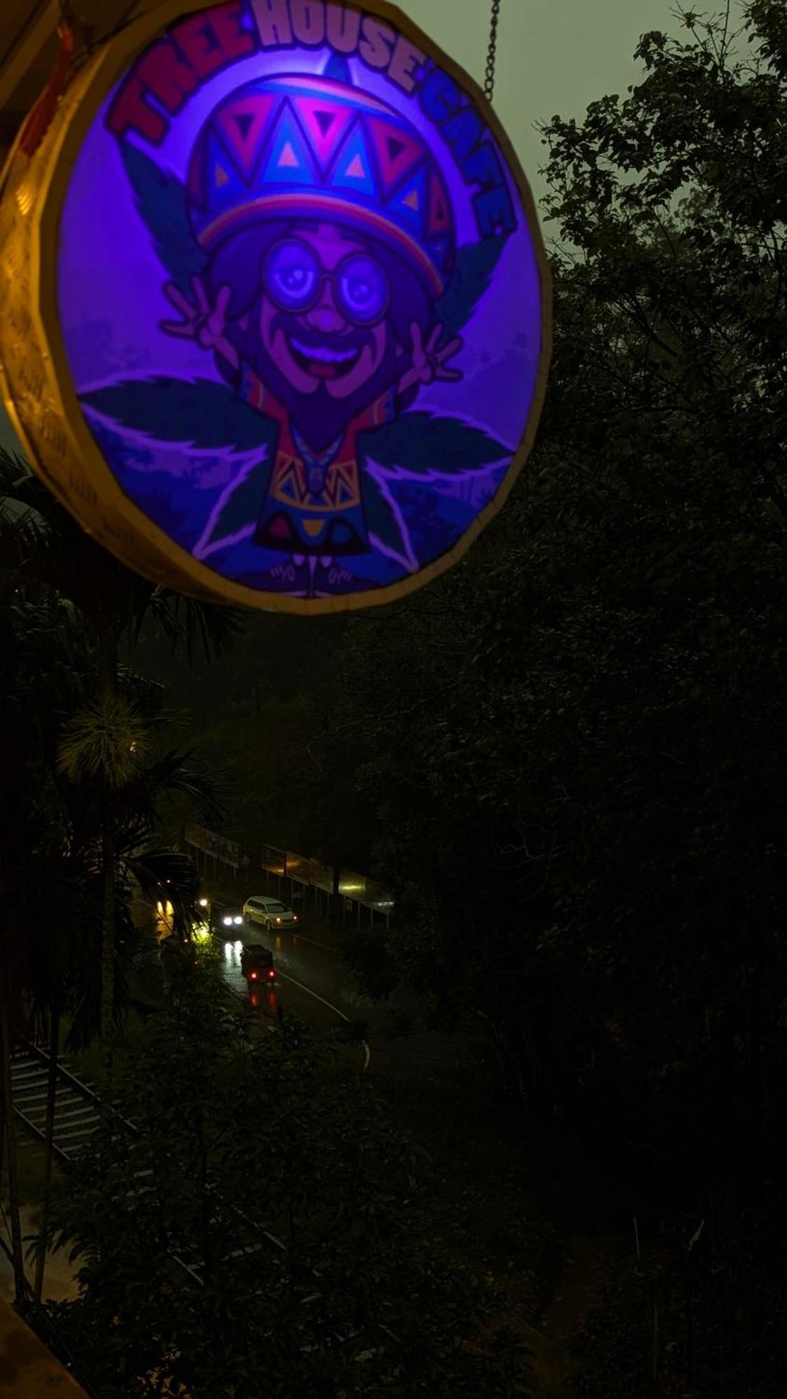 Hostal Tree House Ella Bagian luar foto